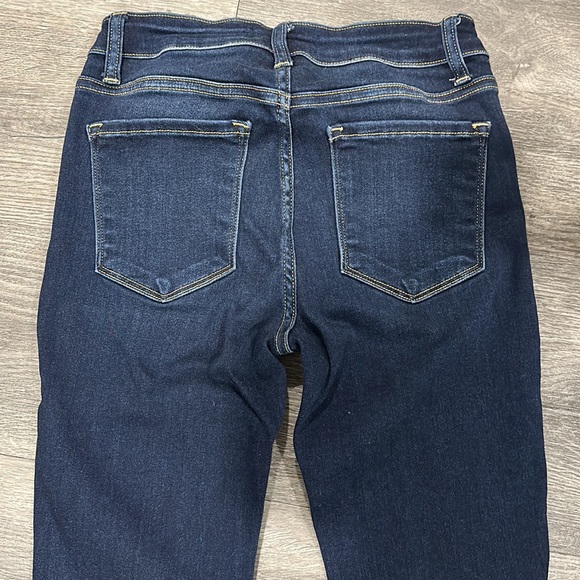 Jeans - Picture 5 of 6